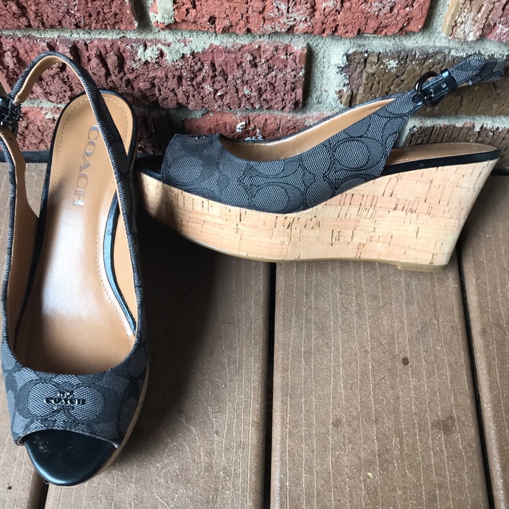 Peep toe wedges